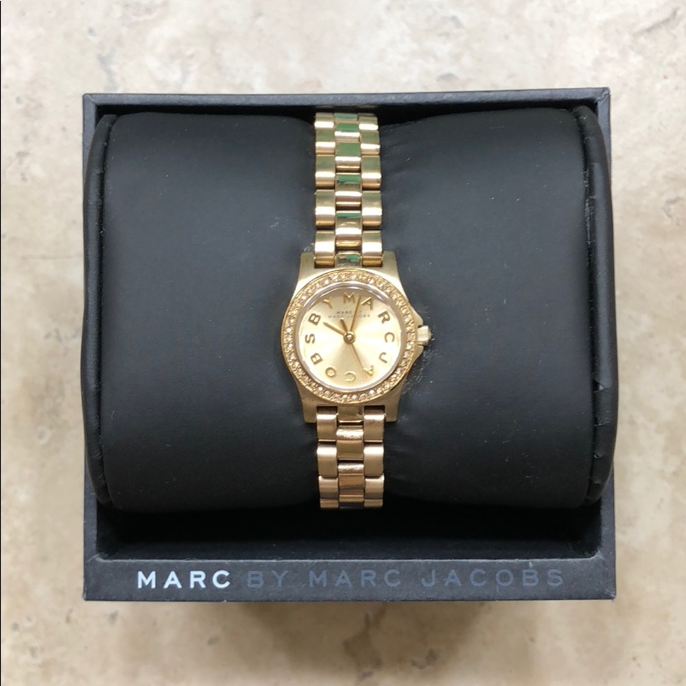 Marc By Marc Jacobs gold watch ⌚️